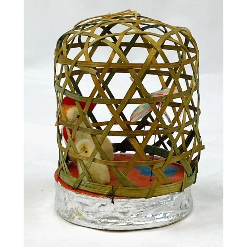 Vtg Small Japanese Bamboo Wicker Bird Cage Rooster Chicken Baby Chick - Squeaks